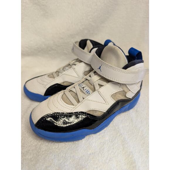 Air Jordan Boys Shoes, Jumpman Two Trey White, Blue & Black Sneakers, Sz 13C - Picture 4 of 9